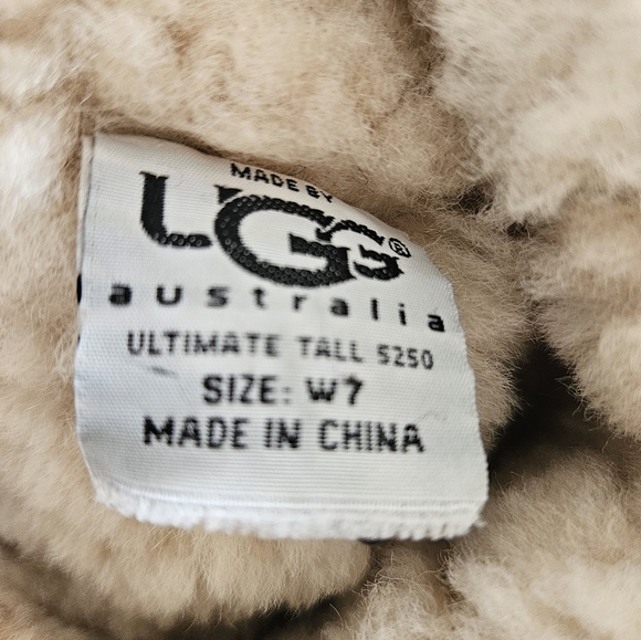 Ugg Australia Women's Ultimate Tall Drawstring Boots - Picture 6 of 7